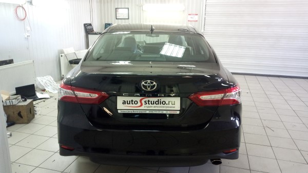Установка охранного комплекса на Toyota Camry