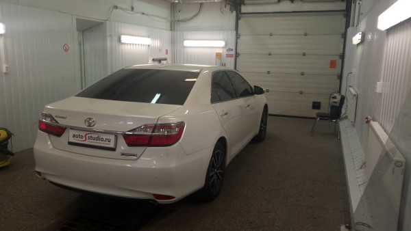 Установка охранного комплекса на Toyota Camry