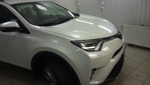 Установка охранного комплекса на Toyota RAV4