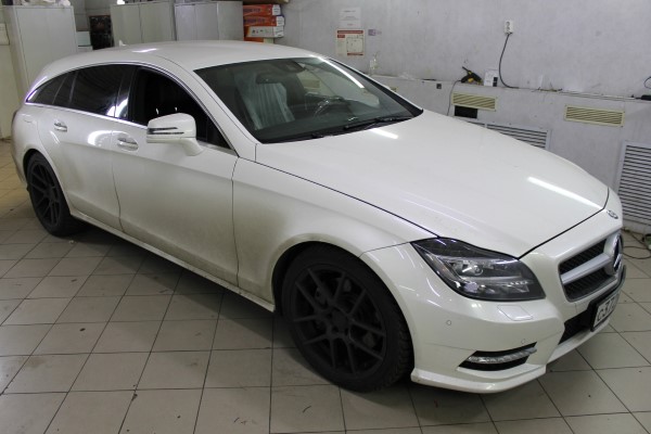 Установка охранного комплекса на Mercedes CLS