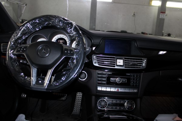 Установка охранного комплекса на Mercedes CLS