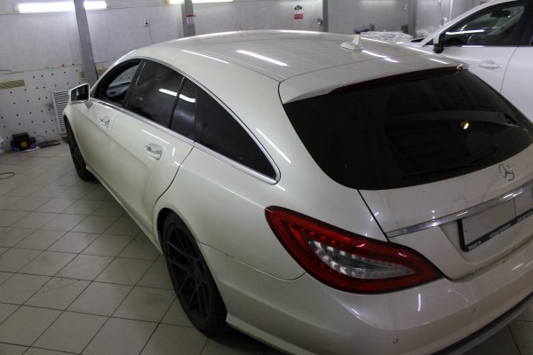 Установка охранного комплекса на Mercedes CLS