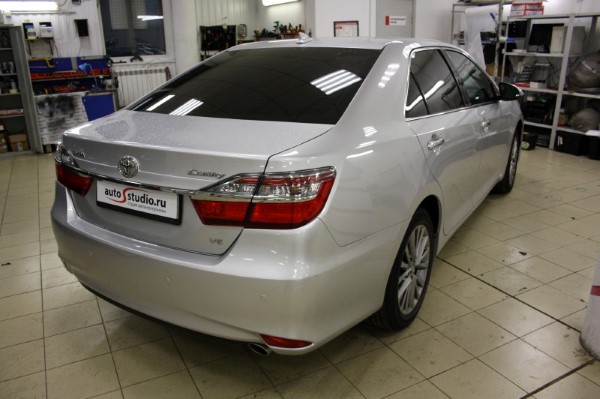 Установка охранного комплекса на Toyota Camry