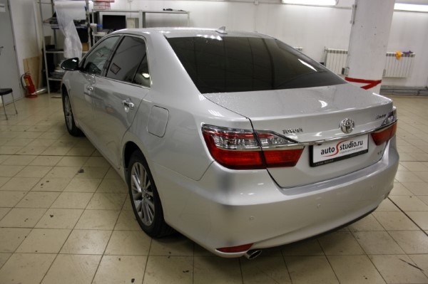 Установка охранного комплекса на Toyota Camry