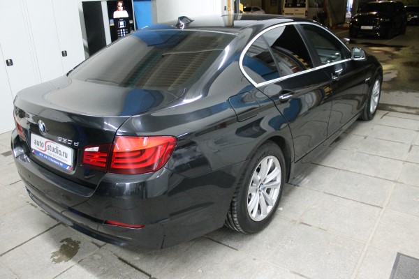 Установка охранного комплекса на BMW 5 Series