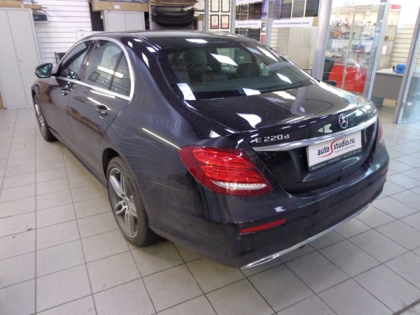 Установка охранного комплекса на Mercedes E-Class