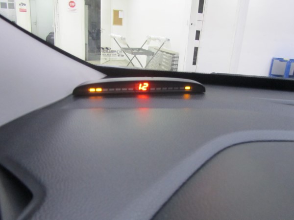 Установка парктроника на Hyundai ix35