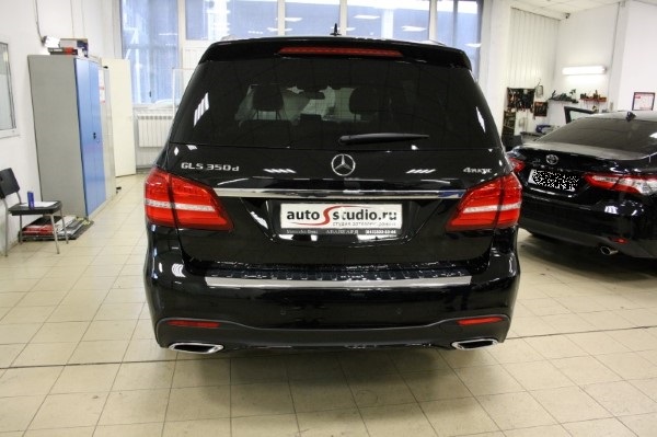 Установка охранного комплекса на Mercedes GLS-class