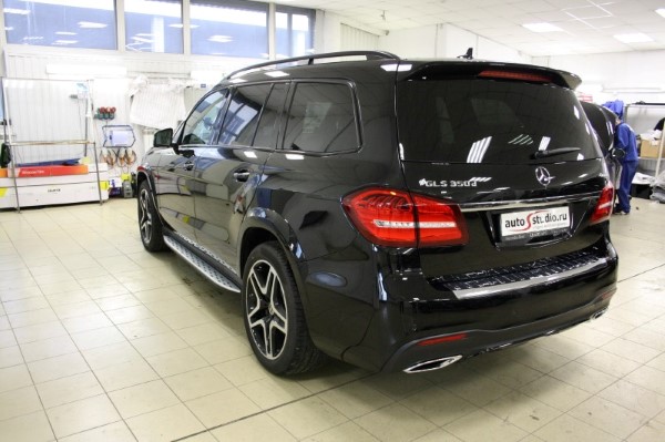 Установка охранного комплекса на Mercedes GLS-class
