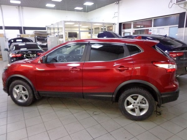 Установка охранного комплекса на Nissan Qashqai