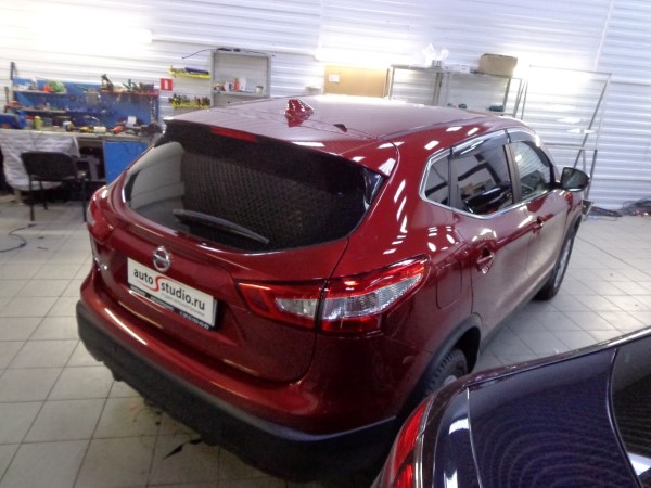 Установка охранного комплекса на Nissan Qashqai