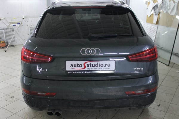 Установка видеорегистратора на Audi Q3