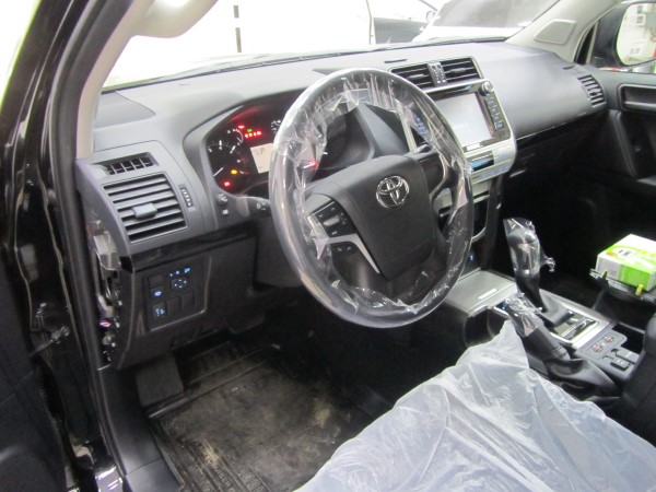 Установка охранного комплекса на Toyota Land Cruiser Prado