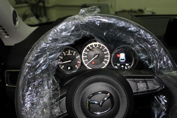Установка охранного комплекса на Mazda CX-5