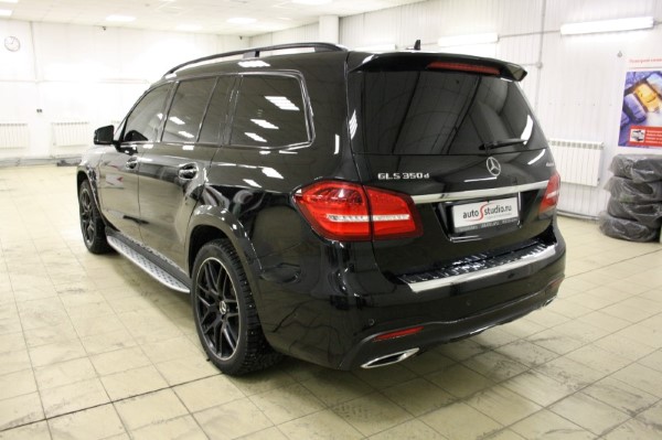 Установка охранного комплекса на Mercedes GLS