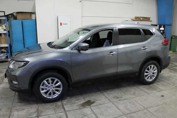 Установка охранного комплекса на Nissan X-Trail