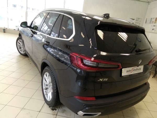 Установка охранного комплекса на BMW X5