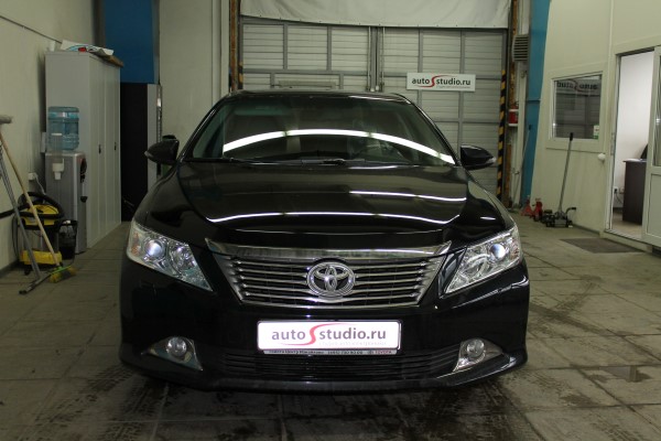 Установка охранного комплекса на Toyota Camry