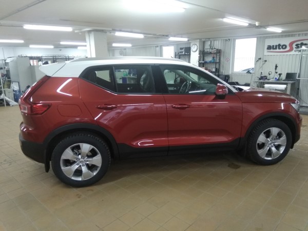 Установка охранного комплекса на Volvo XC40