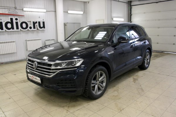 Установка охранного комплекса на Volkswagen Touareg