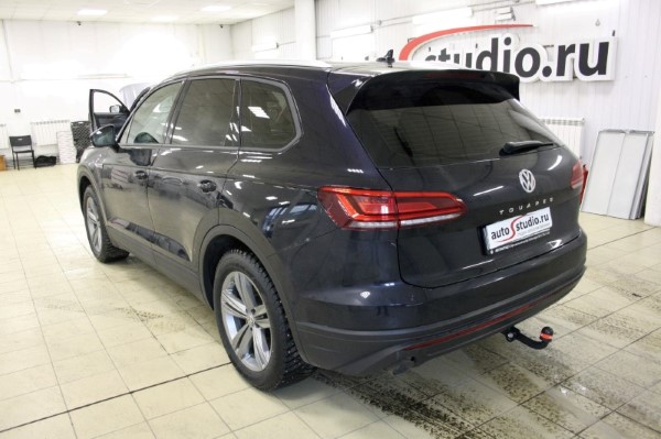 Установка охранного комплекса на Volkswagen Touareg