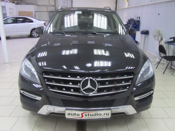 Установка охранного комплекса на Mercedes ML