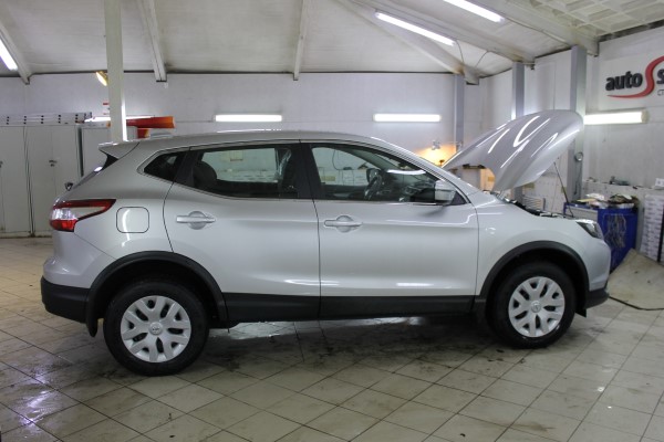 Установка охранного комплекса на Nissan Qashqai
