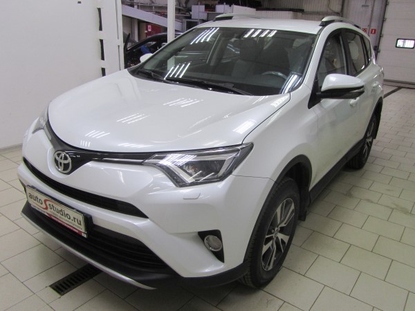 Установка охранного комплекса на Toyota RAV4