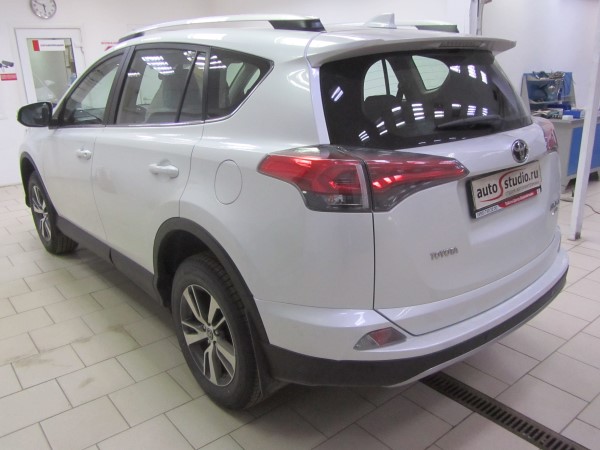 Установка охранного комплекса на Toyota RAV4