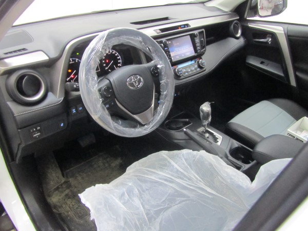 Установка охранного комплекса на Toyota RAV4