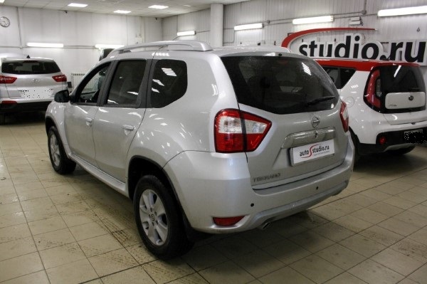 Установка охранного комлекса на Nissan Terrano