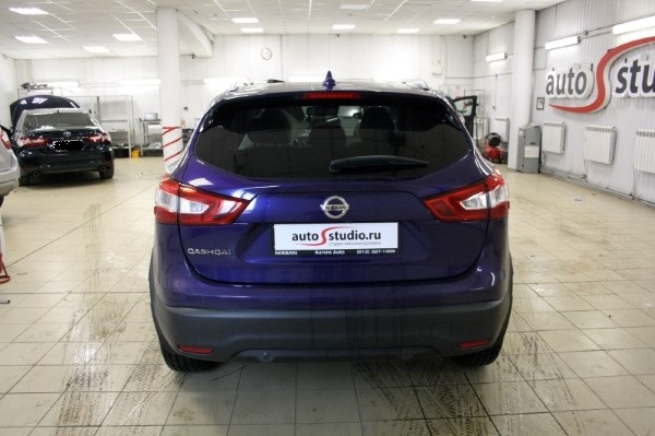 Установка охранного комлекса на Nissan Qashqai