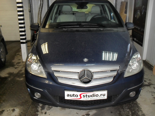 Установка охранного оборудования на Mercedes Benz 180 Установка охранного оборудования на Mercedes Benz 180