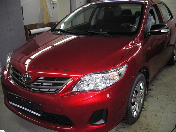 Установка охранного комплекса на Toyota Corolla