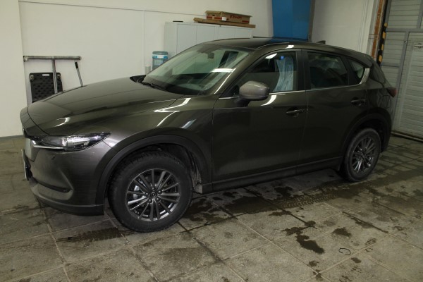 Установка охранного комплекса на Mazda CX-5