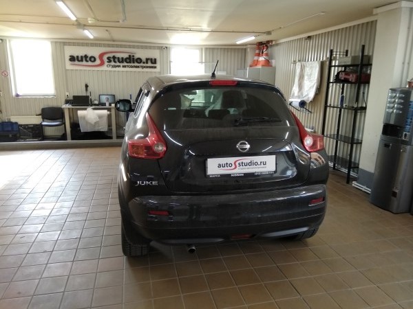 Установка охранного комплекса на Nissan Juke