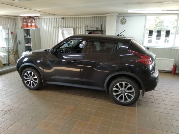 Установка охранного комплекса на Nissan Juke