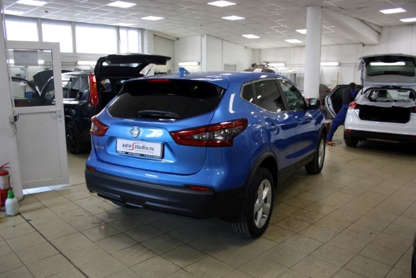 Установка охранного комплекса на Nissan Qashqai