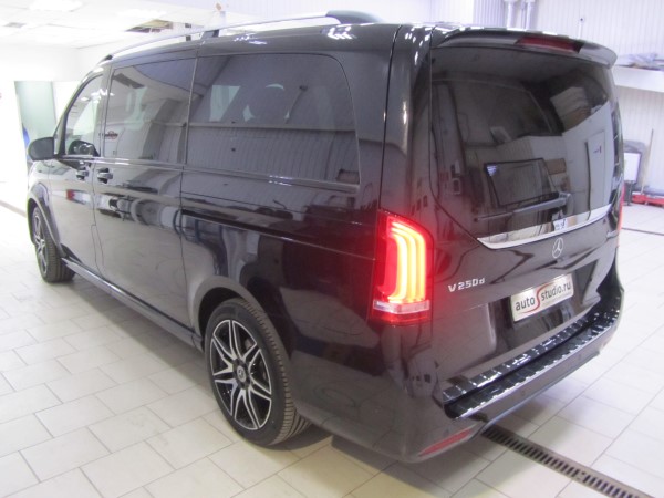 Установка охранного комплекса на Mercedes V-class