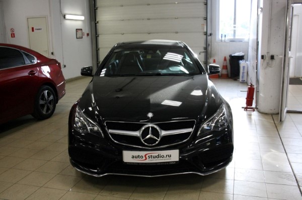 Установка охранного комплекса на Mercedes E-class