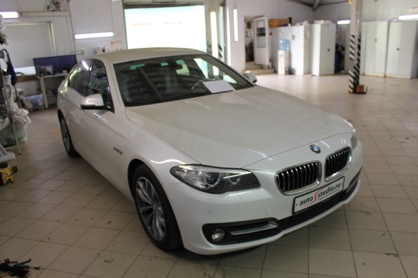 Установка охранного комплекса на BMW 5 series