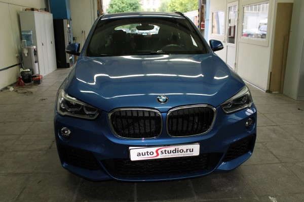 Установка охранного комплекса на BMW X1