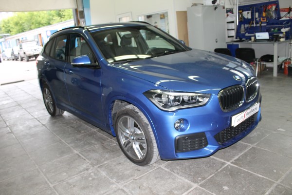 Установка охранного комплекса на BMW X1