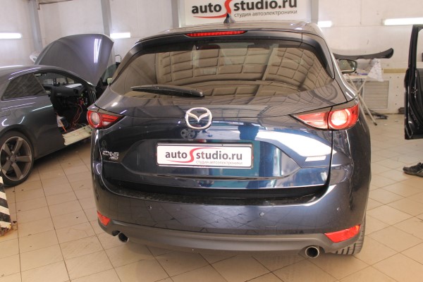 Установка охранного комплекса на Mazda CX-5