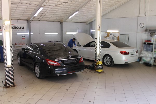 Установка охранного комплекса на Mercedes CLS