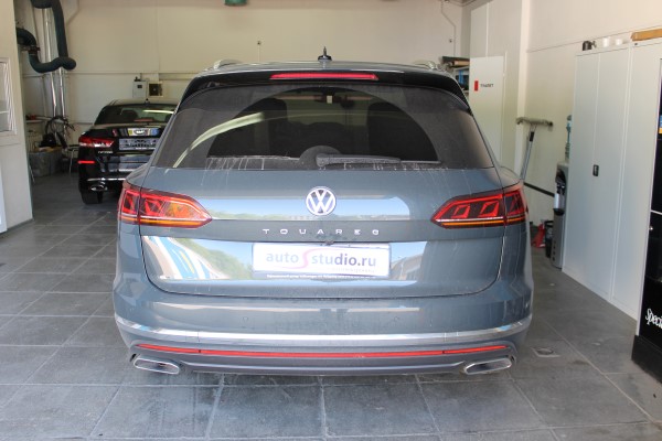 Установка охранного комплекса на Volkswagen Touareg