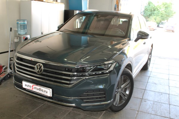 Установка охранного комплекса на Volkswagen Touareg