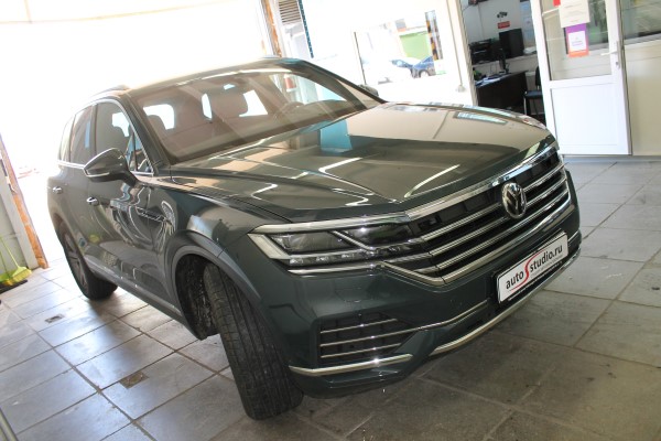 Установка охранного комплекса на Volkswagen Touareg