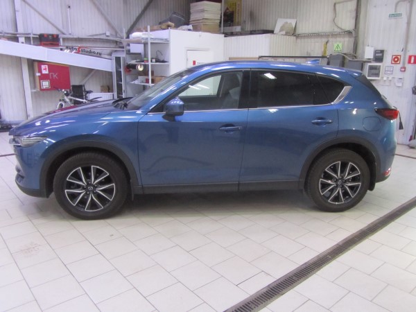 Установка охранного комплекса на Mazda CX-5