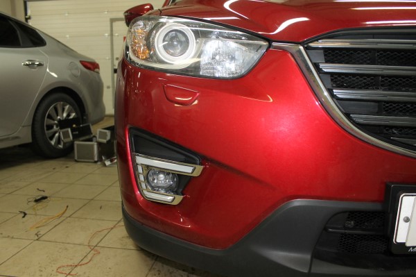 Установка ходовых огней на Mazda CX-5